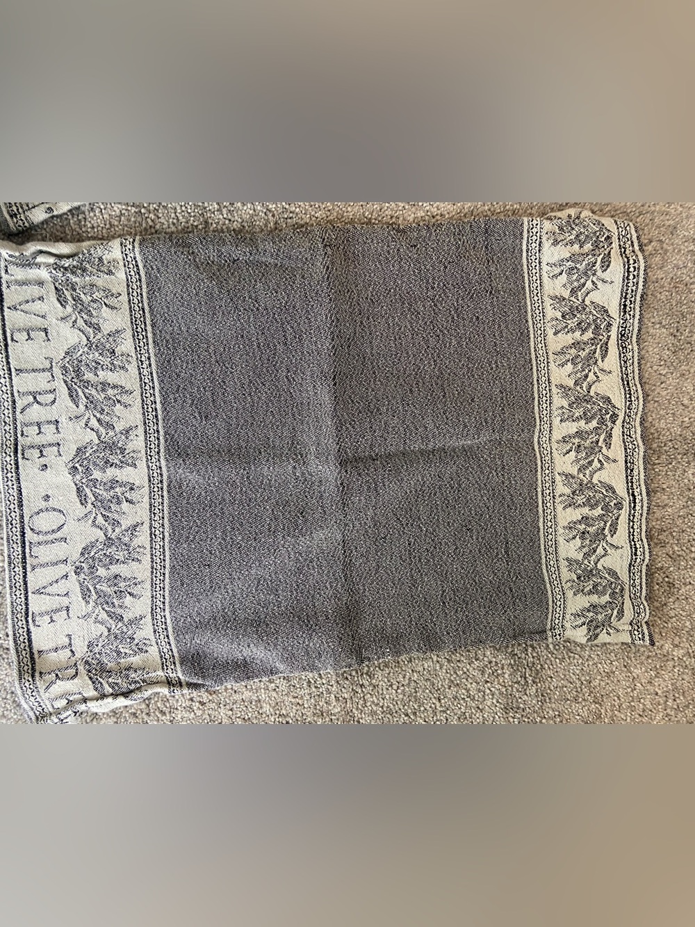 Vintage Style Grey & Cream Olive Tree Jacquard Hand Towel